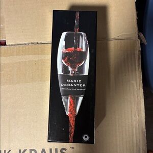 Magic Decanter Essential Wine Aerator